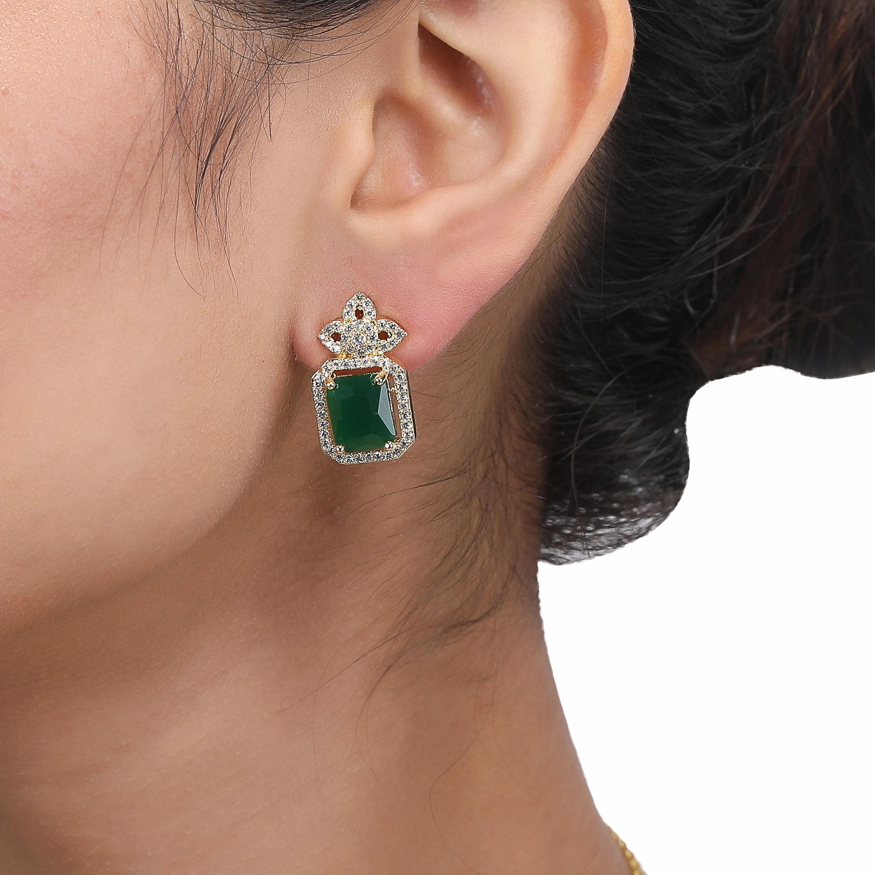 Karuna Nagma Pendant  Set
